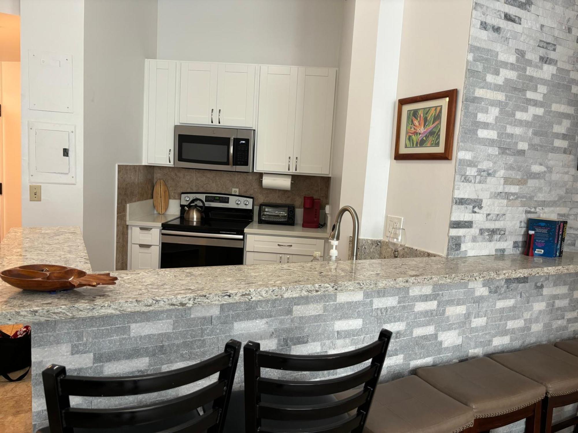 Appartamento 2Br Downtown High Ceiling Free Parking And Wifi Honolulu Esterno foto